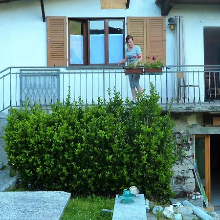 Maison A La Coque Baceno