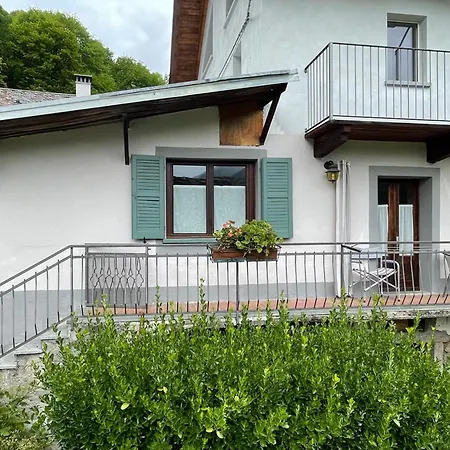 Maison A La Coque *